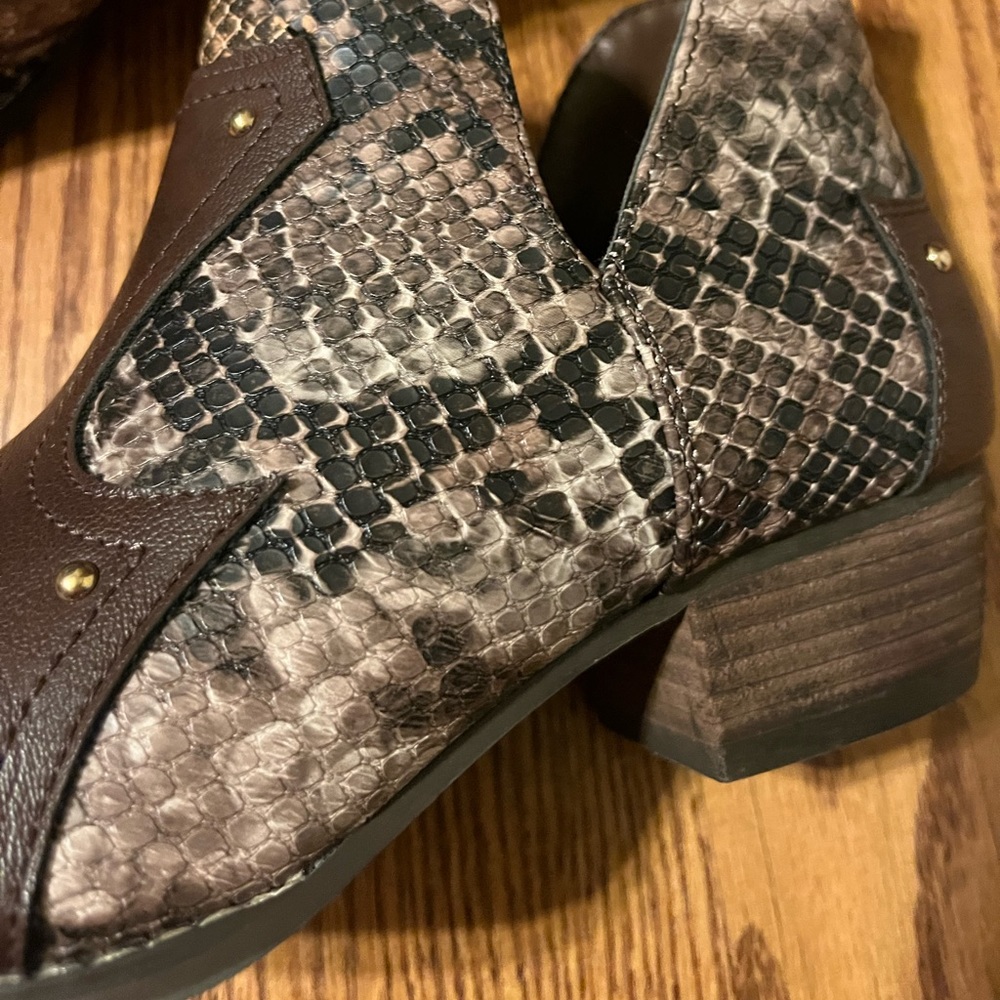 Women’s faux snakeskin booties